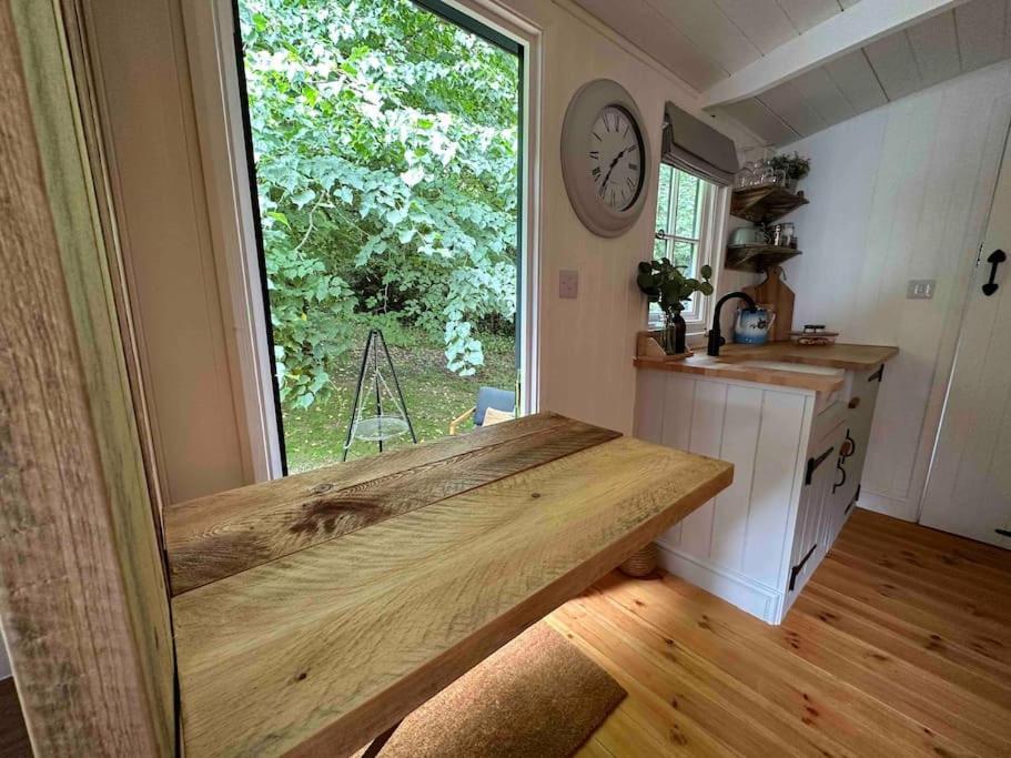 Cornwall Woodland Shepherd'S Hut Deirdres Hut Bodmin Eksteriør bilde