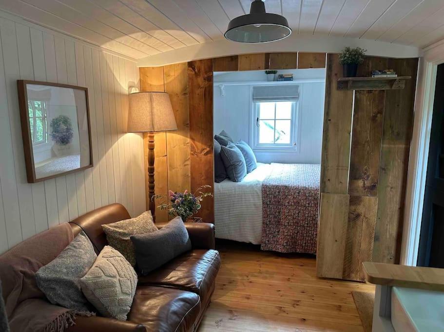 Cornwall Woodland Shepherd'S Hut Deirdres Hut Bodmin Eksteriør bilde
