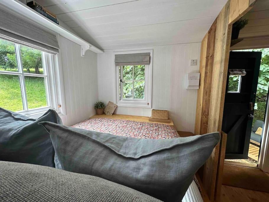 Cornwall Woodland Shepherd'S Hut Deirdres Hut Bodmin Eksteriør bilde